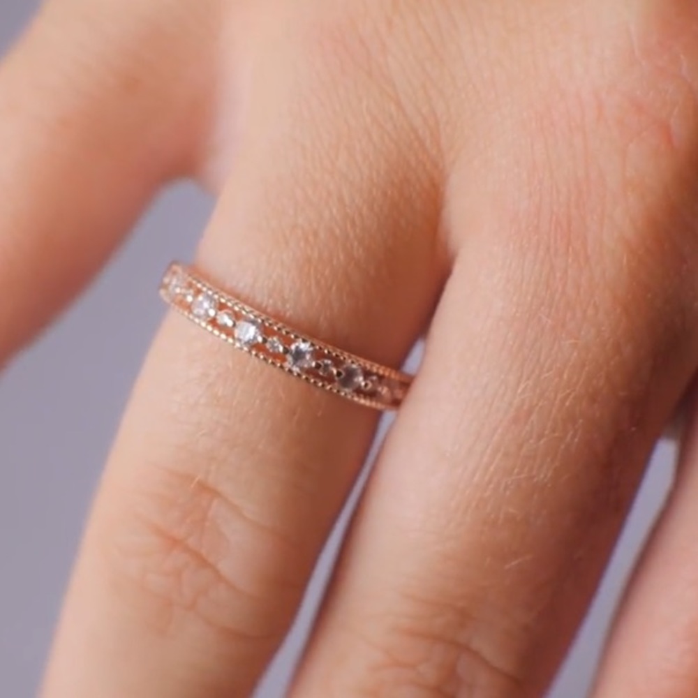NEW 18k Yellow Gold Diamond Layered Stackable Ring - Picture 2 of 9